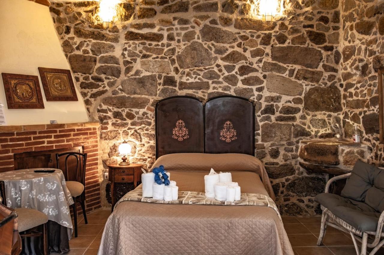 Domo Sa Barra Bed & Breakfast ซานตันตีโอโก ภายนอก รูปภาพ