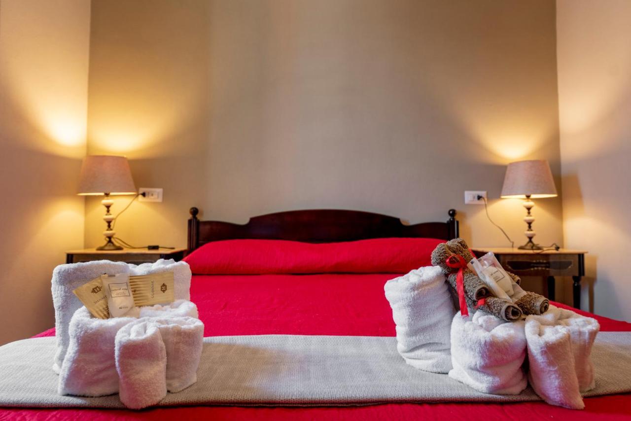 Domo Sa Barra Bed & Breakfast ซานตันตีโอโก ภายนอก รูปภาพ