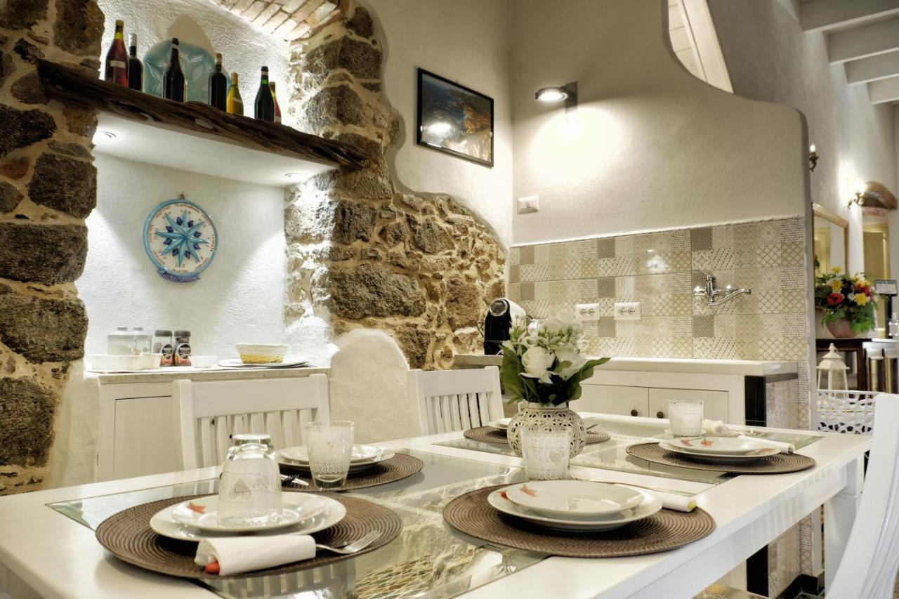 Domo Sa Barra Bed & Breakfast ซานตันตีโอโก ภายนอก รูปภาพ