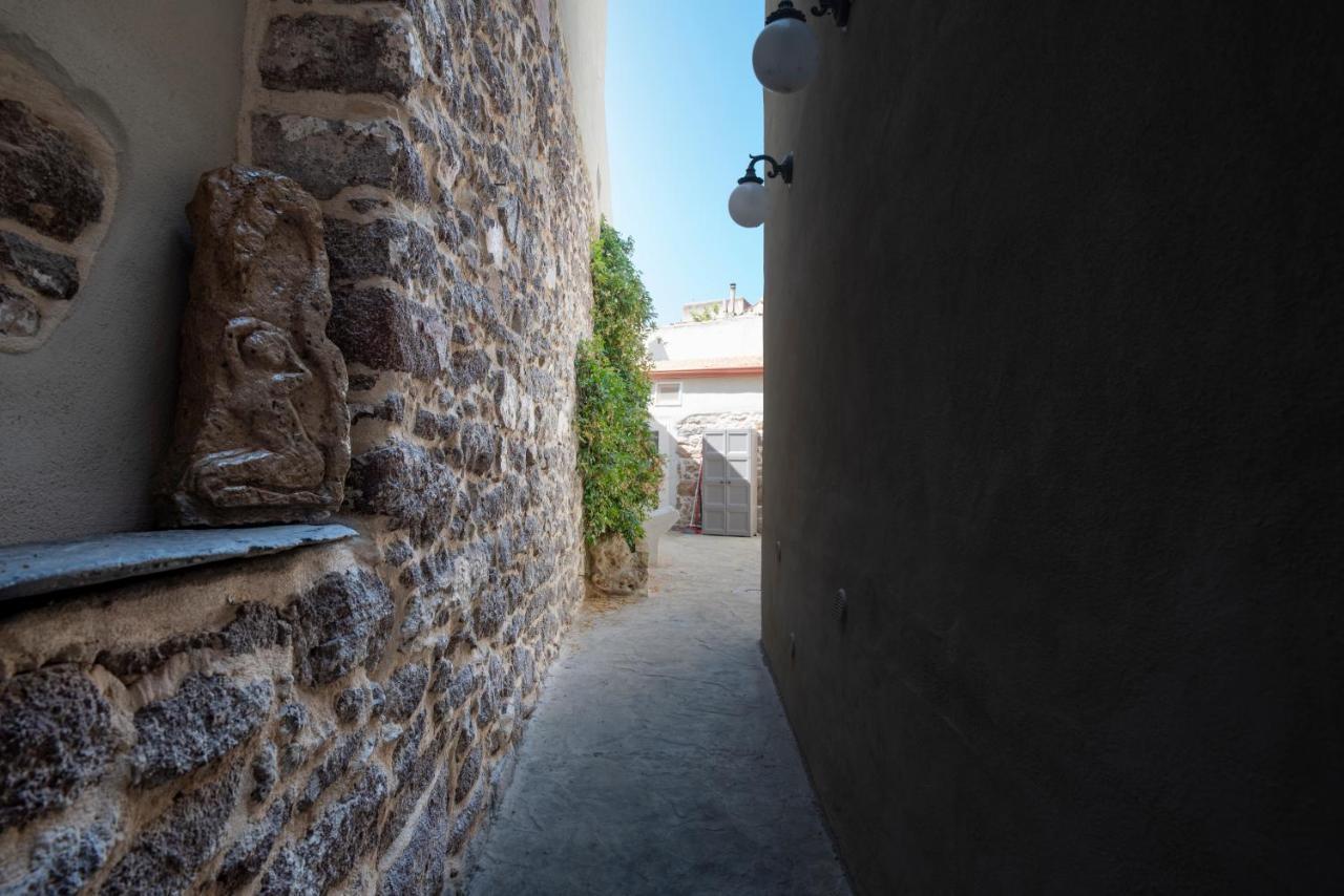 Domo Sa Barra Bed & Breakfast ซานตันตีโอโก ภายนอก รูปภาพ