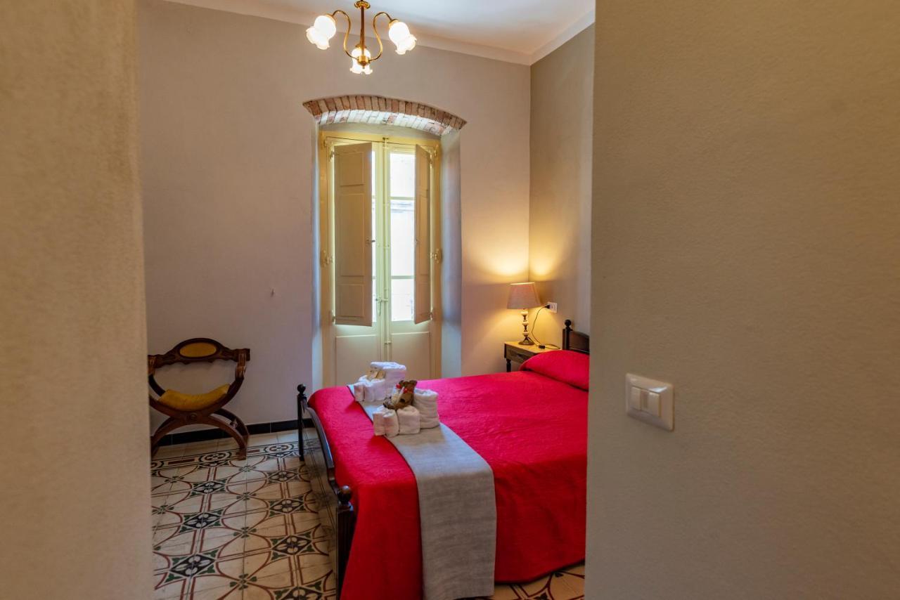 Domo Sa Barra Bed & Breakfast ซานตันตีโอโก ภายนอก รูปภาพ